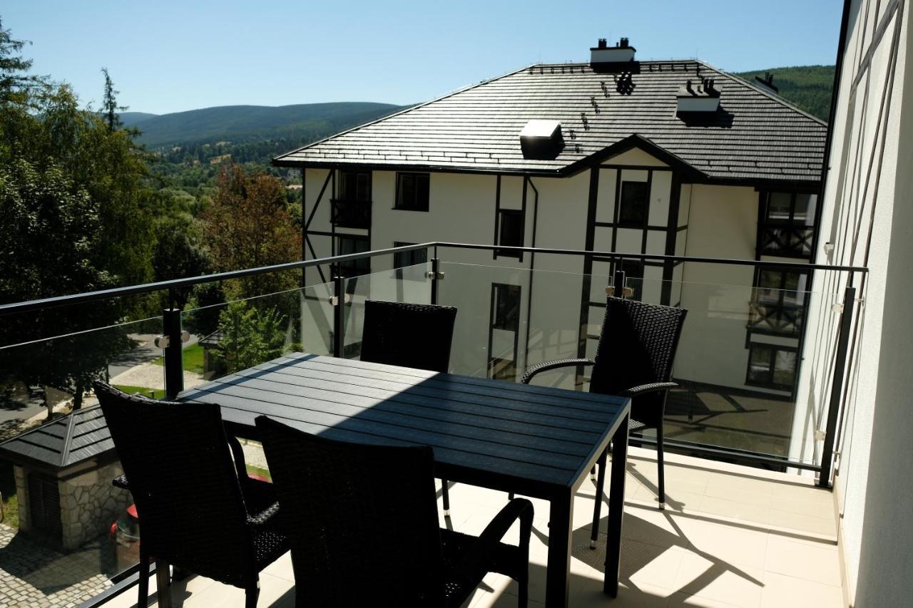 Apartamenty Rebergen W Kompleksie Apartamenty Piano Świeradów-Zdrój Екстериор снимка